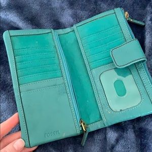 Fossil clutch Wallet